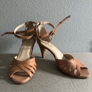 Seychelles Leather Heel Sandals